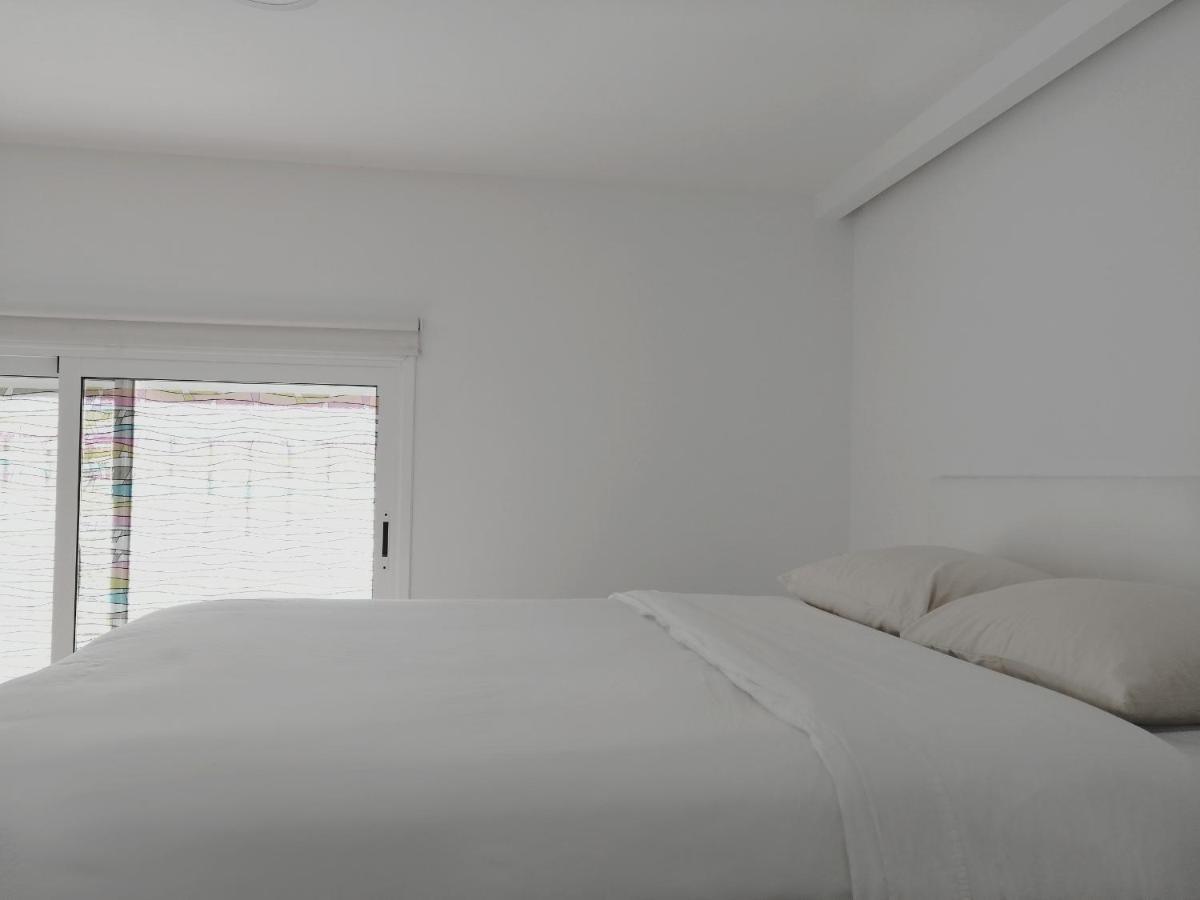 Homeforguest Island 201 Modern & Minimalist Santa Cruz de Tenerife